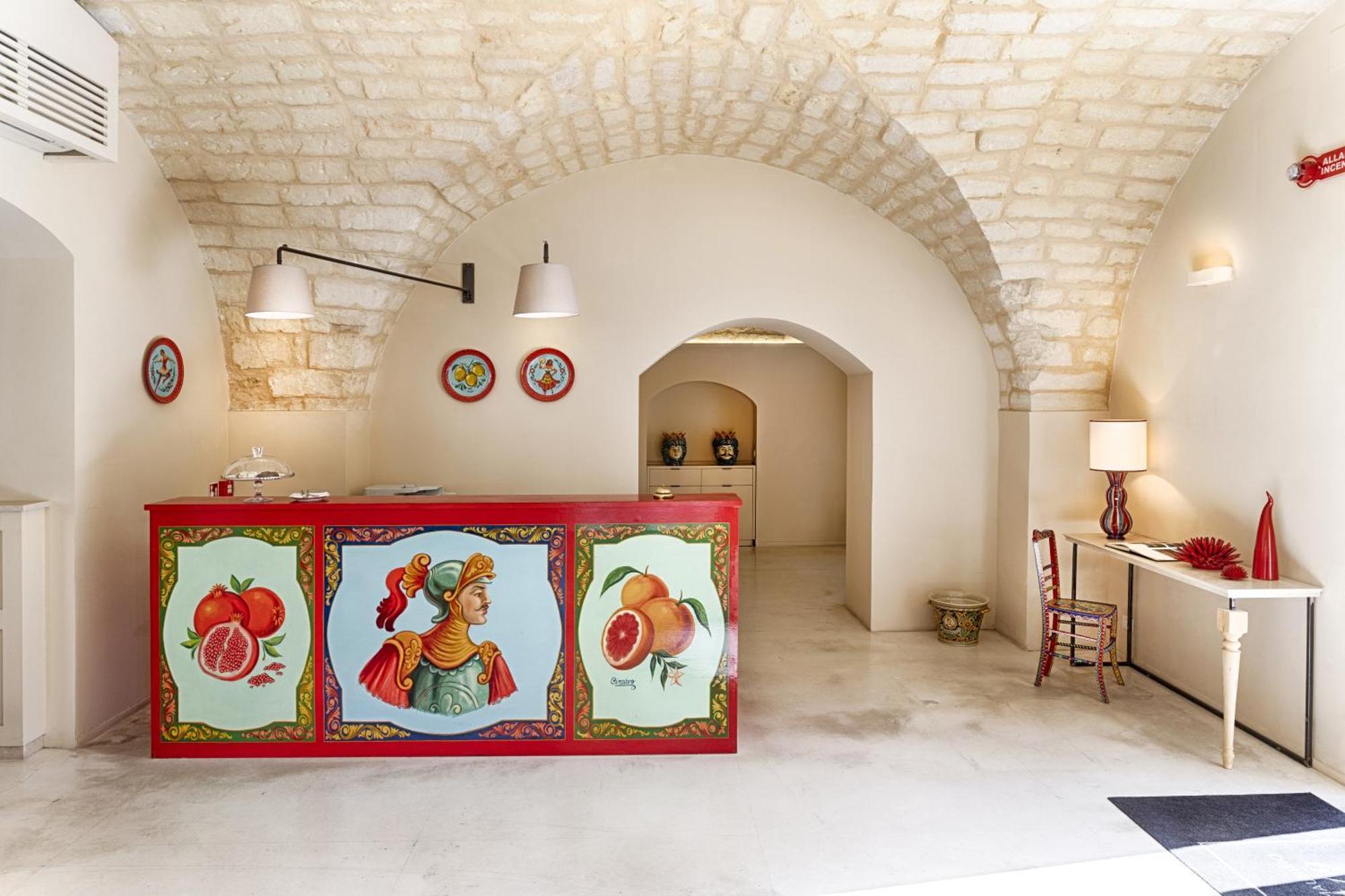 Отель Relais Antica Badia - San Maurizio 1619 Рагуза Экстерьер фото